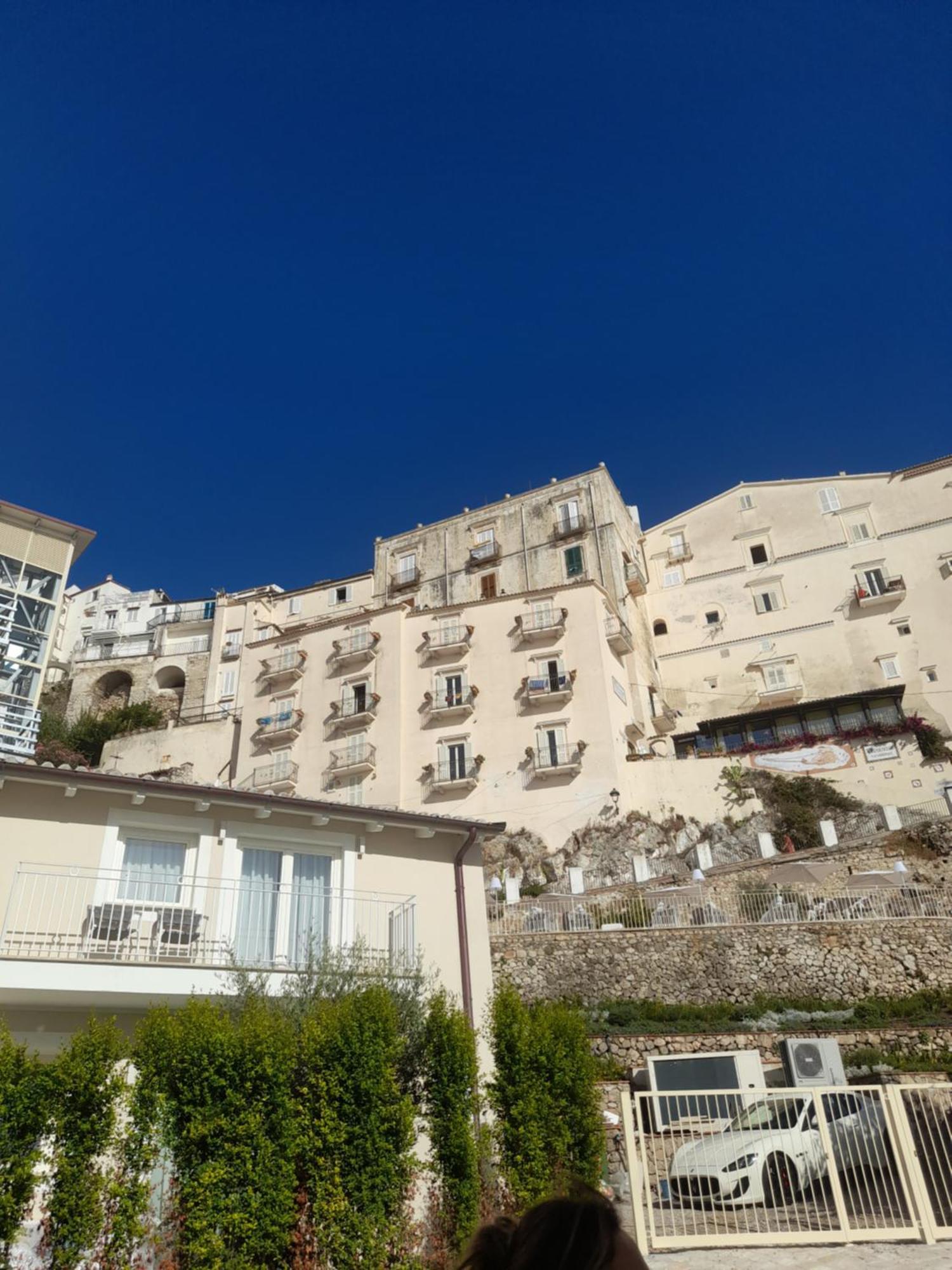 Casa Vacanza, Vacanties Domina Villa Fondi Bagian luar foto